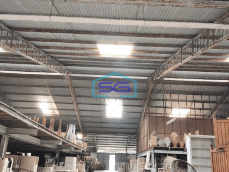 Dijual Gudang Luas Bangunan 8000 m² Bebas Banjir di Kapuk Kamal Jakarta Barat