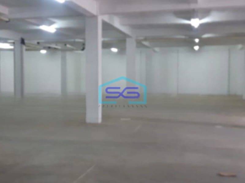 Disewakan Gudang Ada Kantor Siap Pakai Luas Bangunan  765 m² Lokasi Bebas Banjr di Depok Sleman