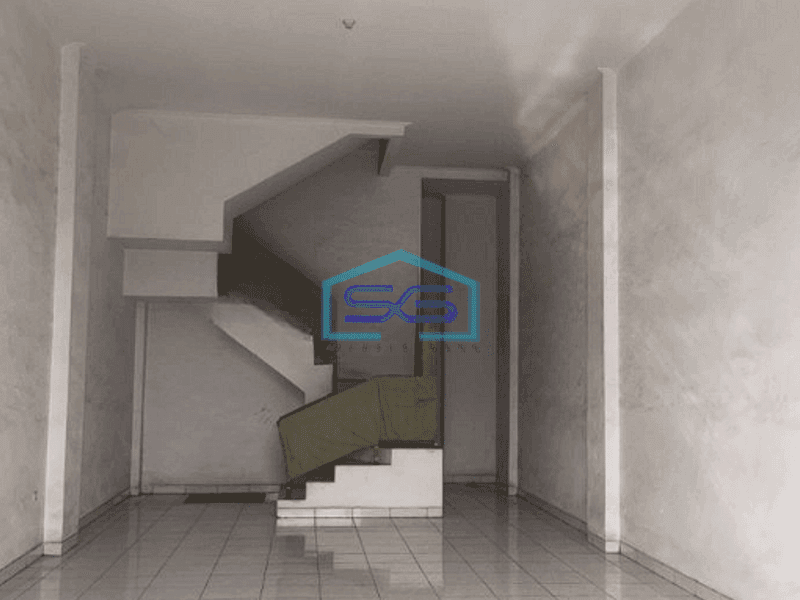 Dijual Cepat Ruko Gandeng Hadap Jalan Raya Di Tangerang Kota LB 275m2