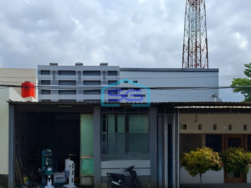 Dijual Gudang Siap Huni Luas Bangunan   420 m² di Semarang