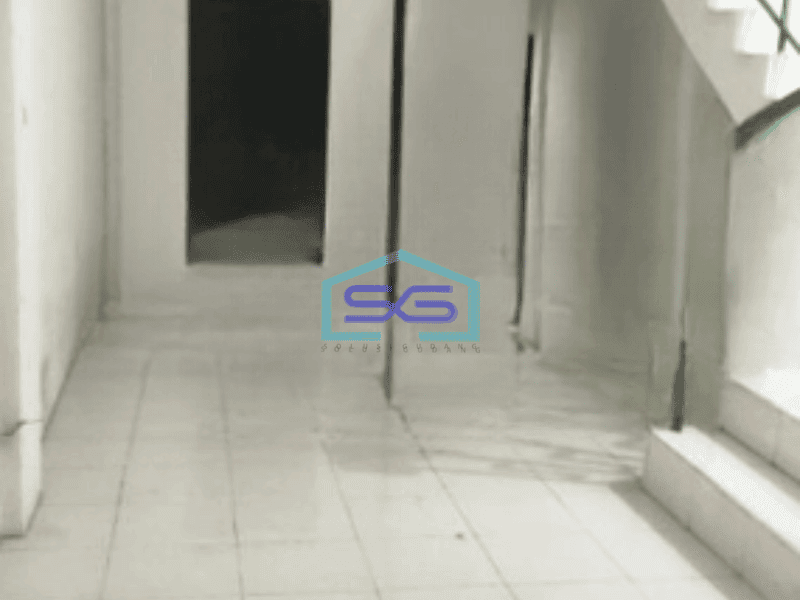 Dijual Ruko Luas Bangunan  240 m² di Pluit Jakarta Utara 3 Lantai