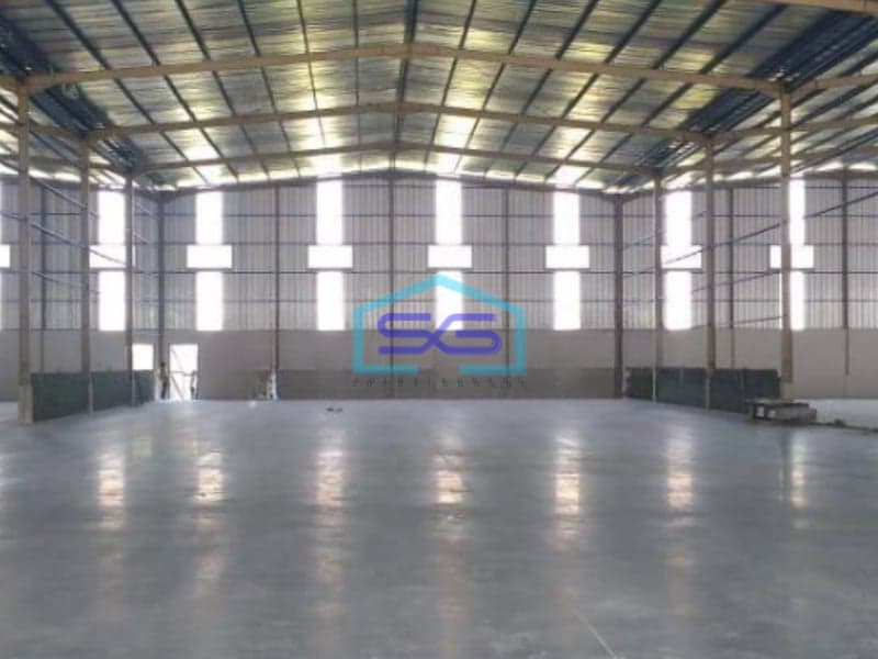 Dijual Gudang Baru Ada Loading Dock di Delta Silicon Lippo Cikarang Bekasi LT 1800m2
