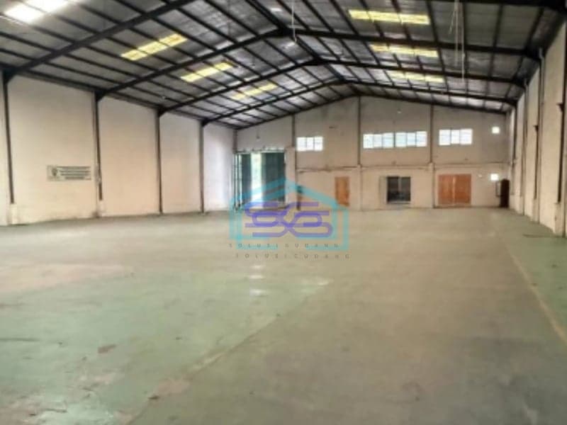 Disewakan Gudang Kawasan Delta Silicon Lippo Cikarang Jawa Barat Luas Bangunan  966 m²