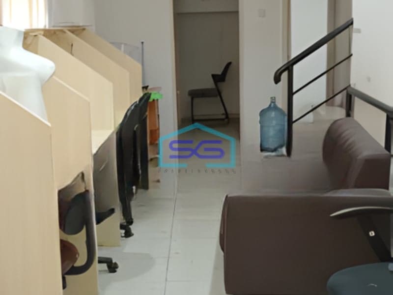 Disewakan Ruko Luas Bangunan  304 m² Lokasi di Pinggir Jalan Kelapa Gading Jakarta Utara