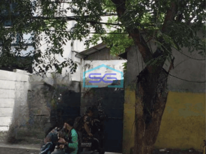Dijual Gudang Luas Tanah 550 m² Lokasi Strategis di Pinggir Jalan Raya Bandengan Jakarta Utara