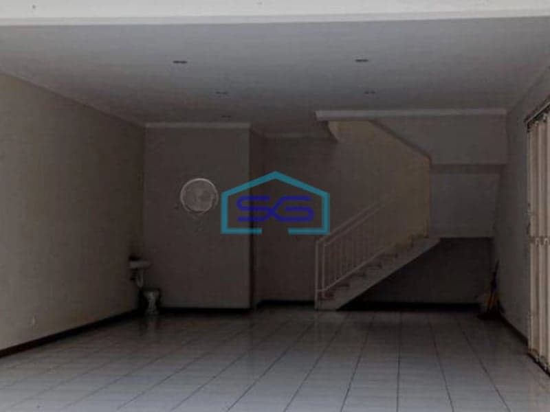 Disewakan Ruko Bagus Strategis di Sayap Kopo Bandung Kota LB 170m2