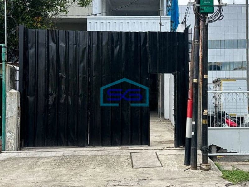 Dijual Ruko Bangunan Baru Strategis Bisa Untuk Usaha & Hunian di Tambora Jakarta Barat LB 700m2