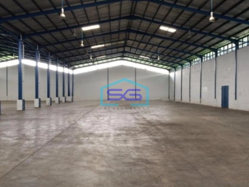 Disewakan Gudang 6 Pintu Di Kawasan Industri Cikarang Bekasi Luas Bangunan 9300m2