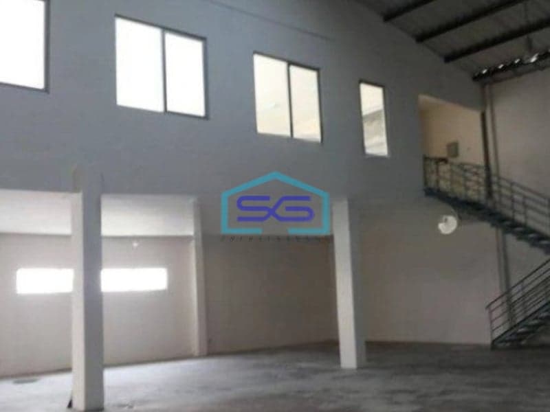 Disewakan Gudang Luas Bangunan 1300m2 Di Kawasan Industri Delta Silicon Cikarang