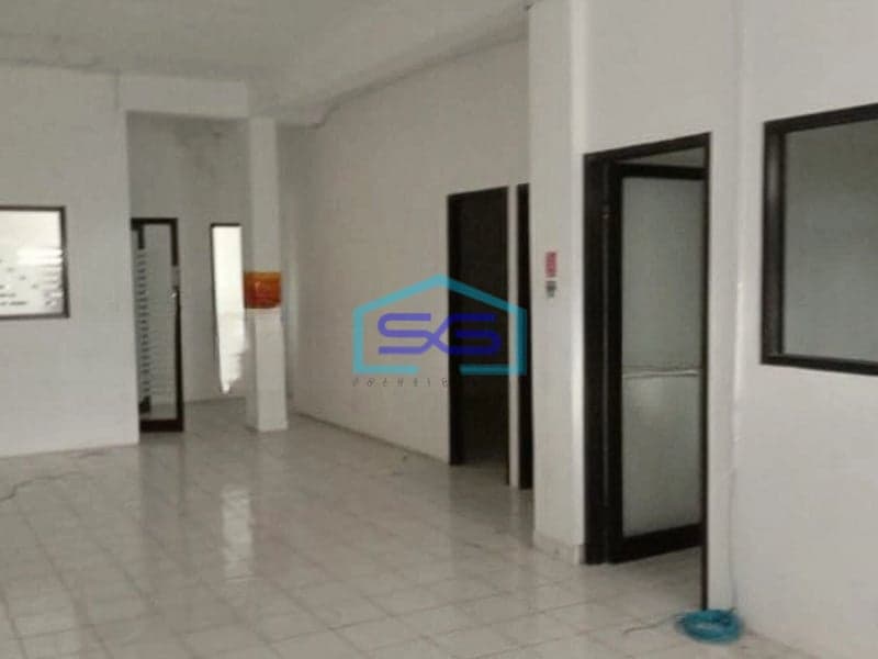 Disewakan Ruko Gandeng Plus Tanah Kosong di Gatsu Barat Denpasar Bali LT 300m2