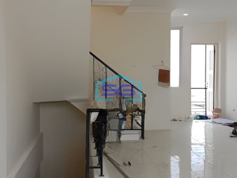 Dijual Ruko Strategis di Bulevar Hijau Kota Harapan Indah Bekasi Luas Bangunan 210m2