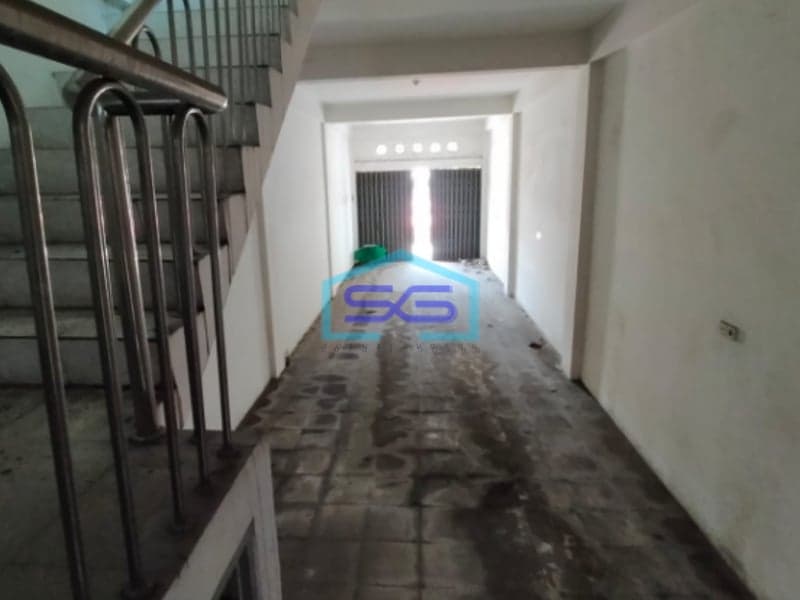 Disewakan Ruko di Pinggir Jalan KH Wahid Hasyim Kertapati Palembang Luas Bangunan 144m2