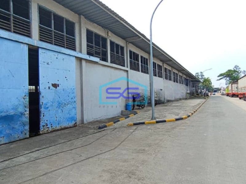 Disewakan Gudang Daan Mogot Jakarta Barat Luas 2400m2