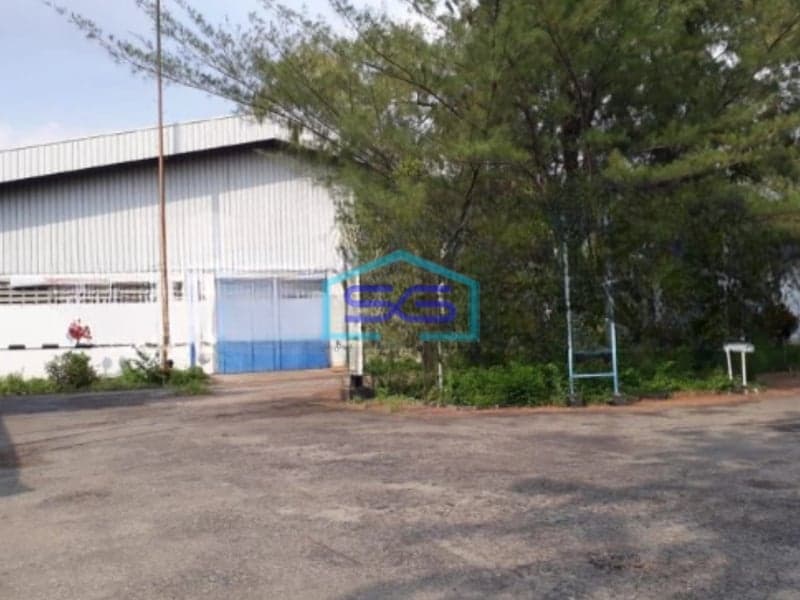 Dijual Pabrik Akses Container 40 Feet Luas Bangunan  170000 m² Lokasi Cikarang Bekasi