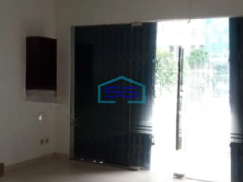 Disewakan Ruko Lokasi Strategis Luas Bangunan 304 m² Lokasi Kelapa Gading Jakarta Utara