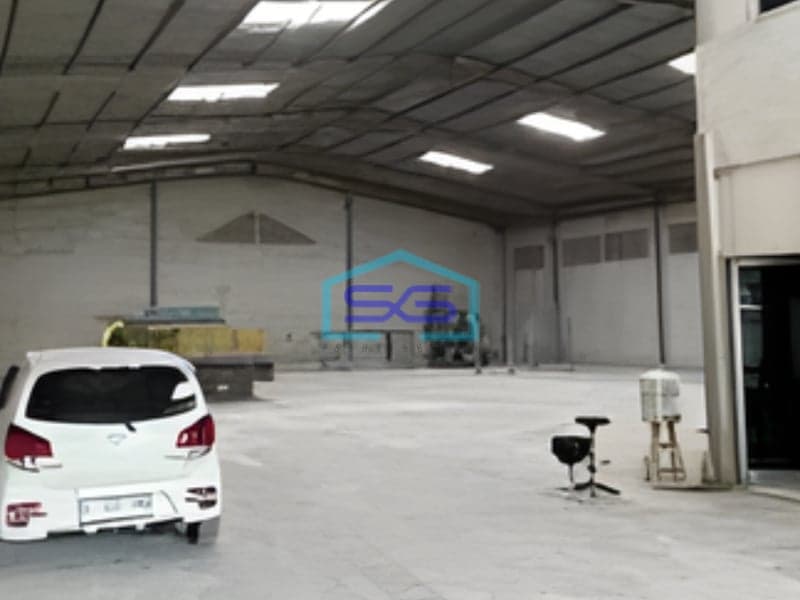 Disewakan Gudang Luas Tanah 2400 m² Lokasi Bebas Banjir di Tangerang