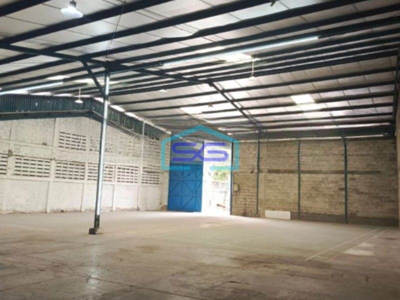 Disewakan Gudang Ada Kantor Luas Tanah  500 m² Lokasi Karawaci Tangerang