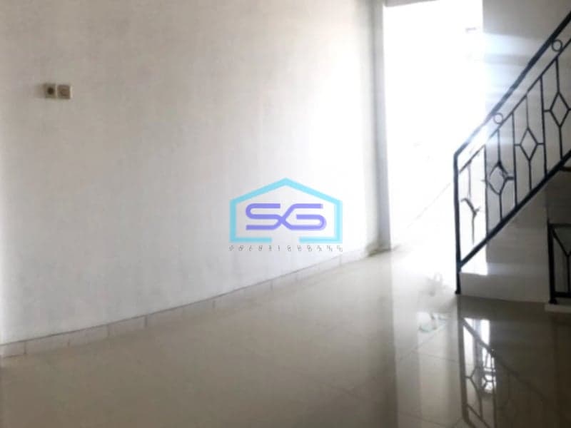 Dijual Ruko Luas Bangunan 140 m2 Lokasi Tomang Jakarta Barat