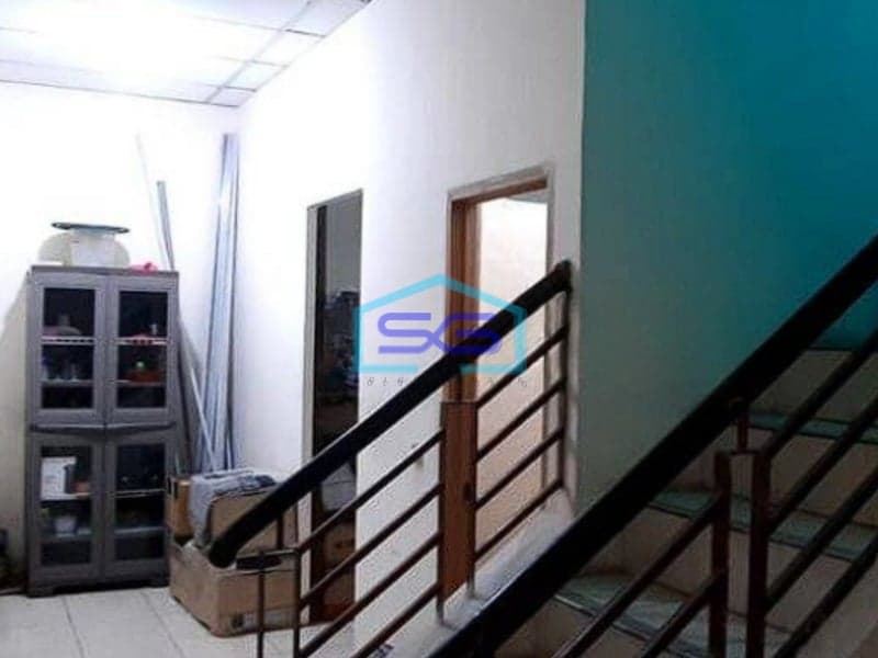 Dijual cepat Ruko 2 Lantai Strategis di Taman Surya 5, Jakarta Barat LB 128m2