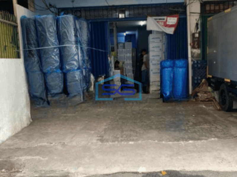 Disewakan Ruko Bebas Banjir di Pangeran Jayakarta Jakarta Pusat Luas Bangunan  240 m²