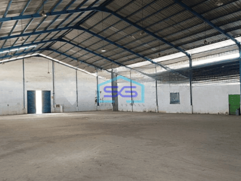 Disewakan Gudang Ada Loading Dock Luas Tanah 5860 m² di Cisalak Depok