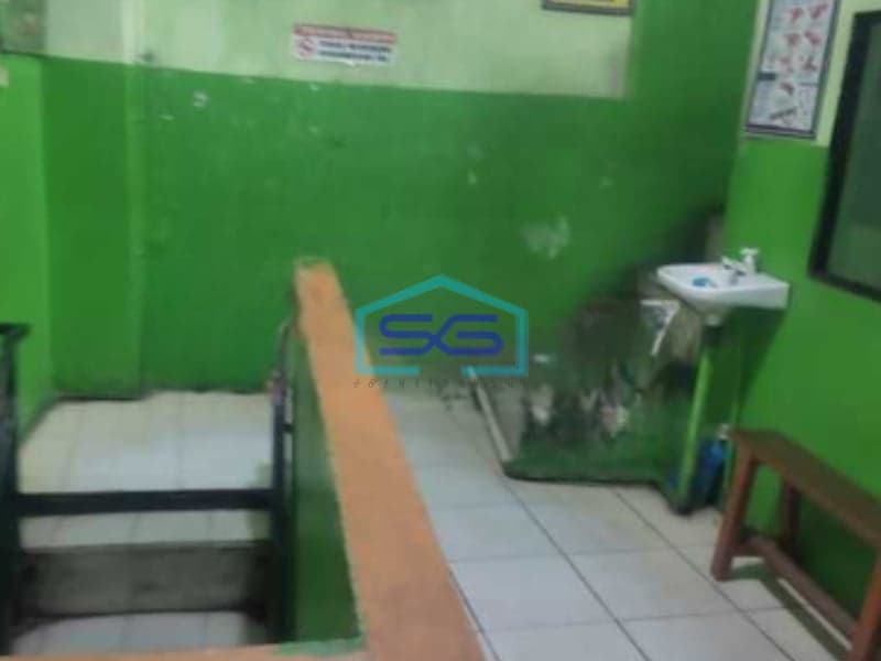 Dijual Ruko 3 Lantai Luas Tanah  180 m² Lokasi Tambora Jakarta Barat