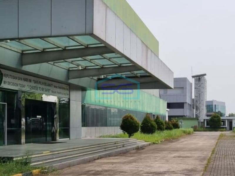 DIJUAL SEGERA GUDANG DICIKARANG