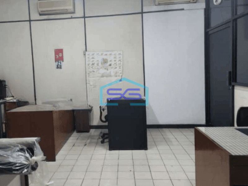 Dijual Gudang Ex Pabrik Lokasi Pinggir Jalan Jembatan Dua Jakarta Barat Luas Tanah  8500 m²