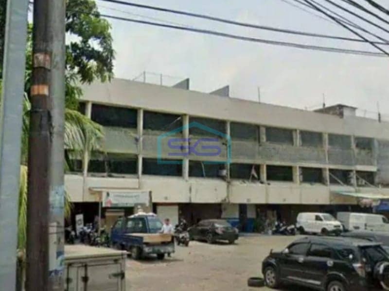Disewakan Gudang Murah LB 700m2 Parkir Luas di Jalan Raya Ngurah Raya Jakarta Timur