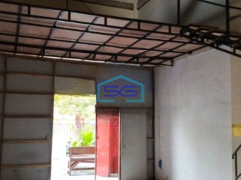 Disewakan Ruang Usaha Di Cikarang Timur Bekasi Sertifikat SHM LB 300m2