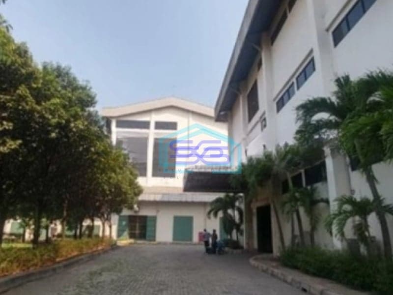 Dijual Pabrik Siap Pakai Lokasi Strategis di Gunung Putri Bogor Jawa Barat Luas Bangunan  44330 m²