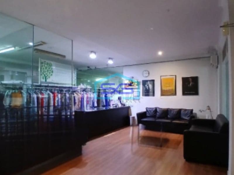 Dijual Kantor Siap Huni 3 Lantai Area Premium Mampang Jakarta Selatan LT 635m2