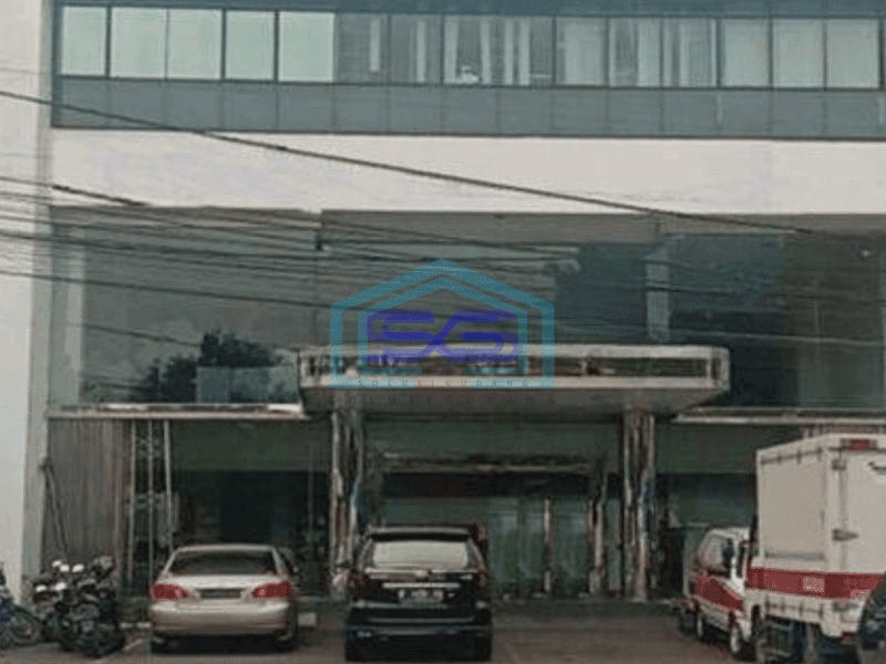 Dijual Gedung kokoh dan bagus cocok untuk Dealer di Ahmad Yani, Bandung