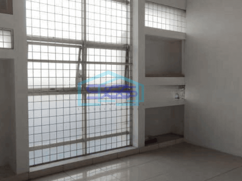 Disewa Ruko  Cepat Lokasi Mainroad di Gatot Subroto, Bandung