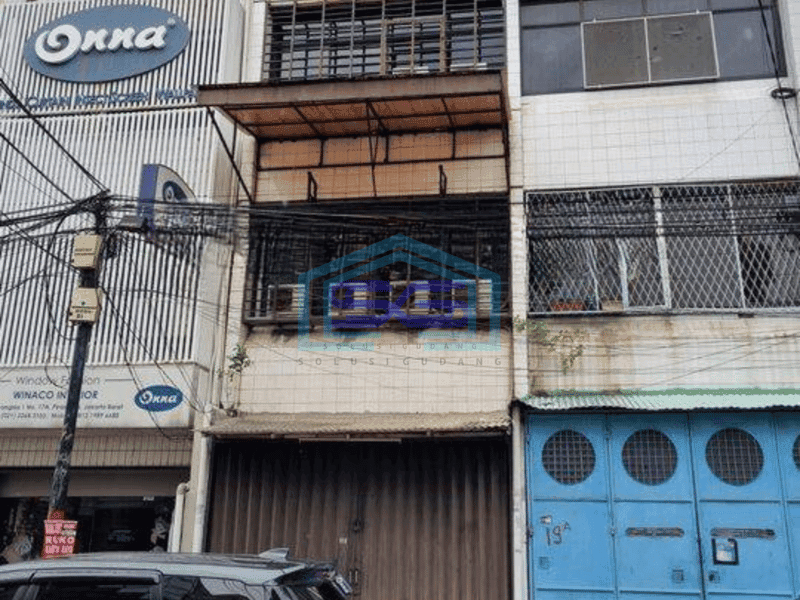Dijual Ruko 4 Lantai Bisa Untuk Gudang di Pinangsia Jakarta Barat