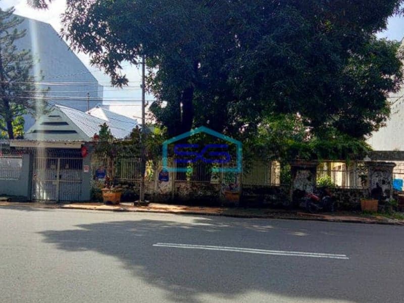 Dijual Tanah Strategis Pinggir Jalan Luas 1000m2 Pusat kota Makassar