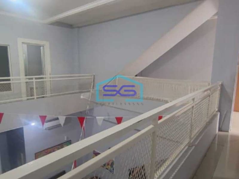 Disewakan Ruko Pinggir Jalan 3 Lantai di Grand Galaxy Bekasi Siap Huni LB 300m2