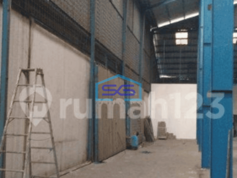Dijual Gudang Bangunan Baru Luas Tanah 2000 m² di Holis Cigondewah Bandung
