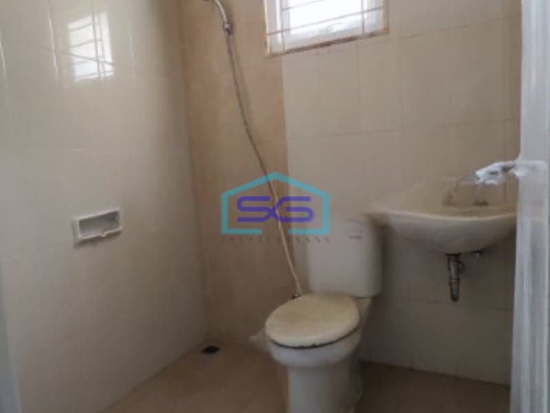 Dijual Ruko 3 Lantai Luas Bangunan  200 m² Lokasi Jakarta Barat