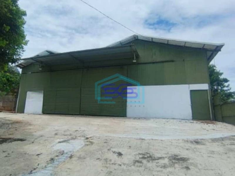 Disewakan Gudang Akses Container Luas Tanah  1000 m² Lokasi di Bogor