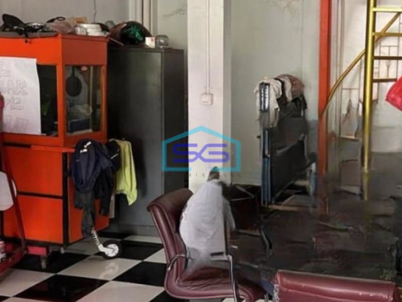 Dijual Gudang Luas Tanah  180 m² Lokasi Bebas Banjir di Rawalumbu Bekasi