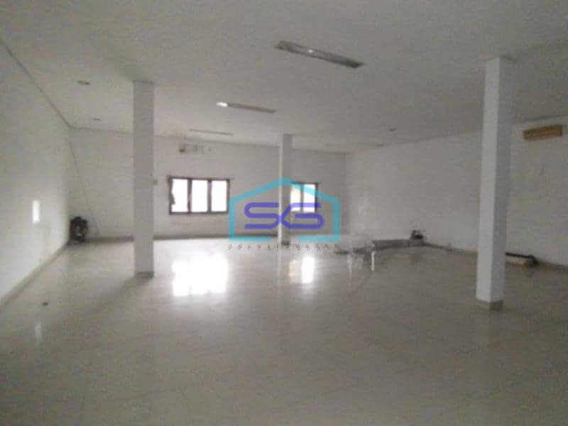 Dijual Ruko Gandeng Besar di Jalan Utama Taman Galaxy Bekasi LT 234m2