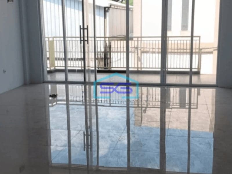Disewakan Ruko Di Jl. H.Nawi Jakarta Selatan Luas Tanah 105m2