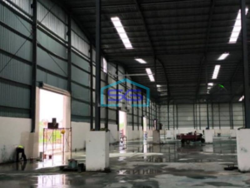 Disewakan Gudang di Pergudangan Sepatan Tangerang Masih Bagus Dan Besar LB 12240m2