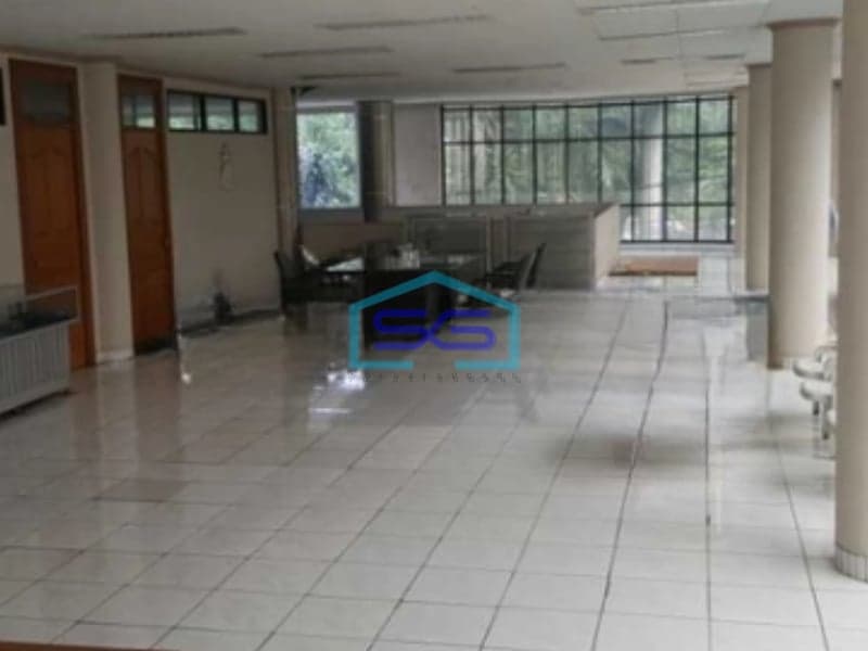 Dijual Gedung Kantor Siap Pakai Di Grogol Jakarta Barat Lokasi Strategis Area Komersil LB 1055m2