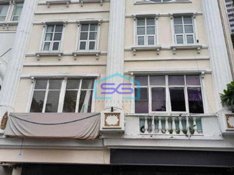 Disewakan Ruko Crown Palace Tebet, Jakarta Selatan Lokasi Strategis 4 Lantai LB 446m2