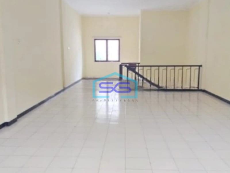 Disewakan Ruko Sentra Tropodo Sidoarjo Jawa Timur dekat Tol Juanda  LB 150m2