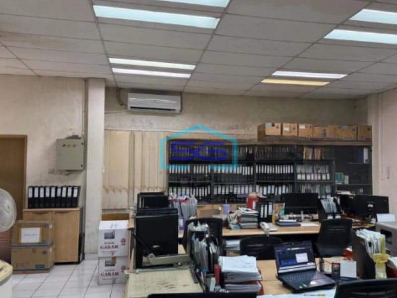 Dijual Gudang atau Pabrik di Bizpark Jababeka Bekasi Luas Tanah 642m2