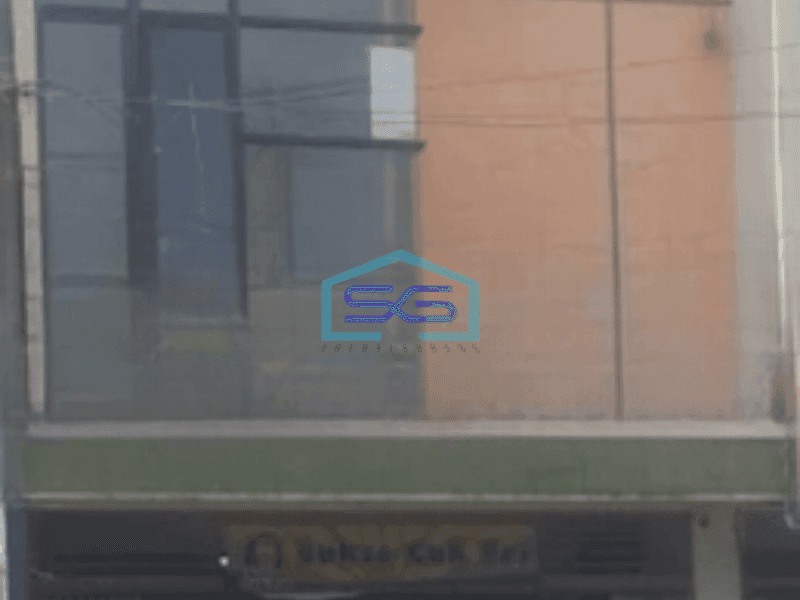 Dijual Ruko 2 Lantai Lokasi Strategis Luas Bangunan 180 m² di Pasuruan Jawa Timur