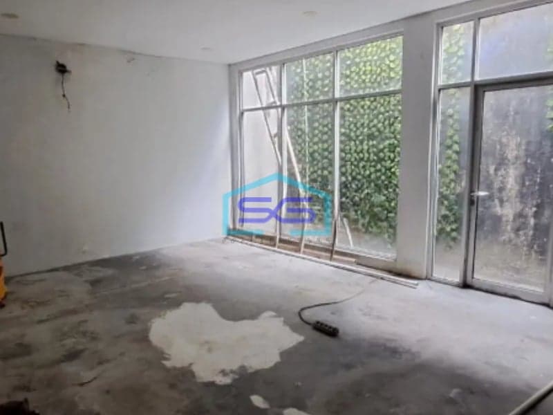 Disewakan Ruko 2 Lantai Dikawasan Bisnis Di Mlati Sleman Luas Bangunan 250 m²